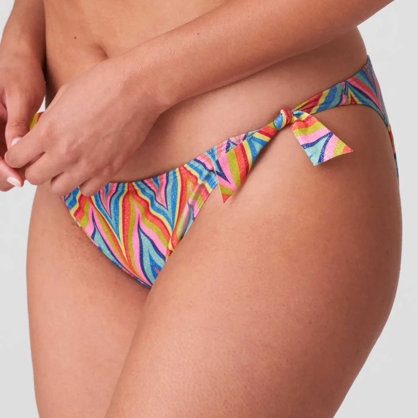 Bas De Maillot De Bain Slip Ficelles