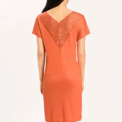 Chemise De Nuit