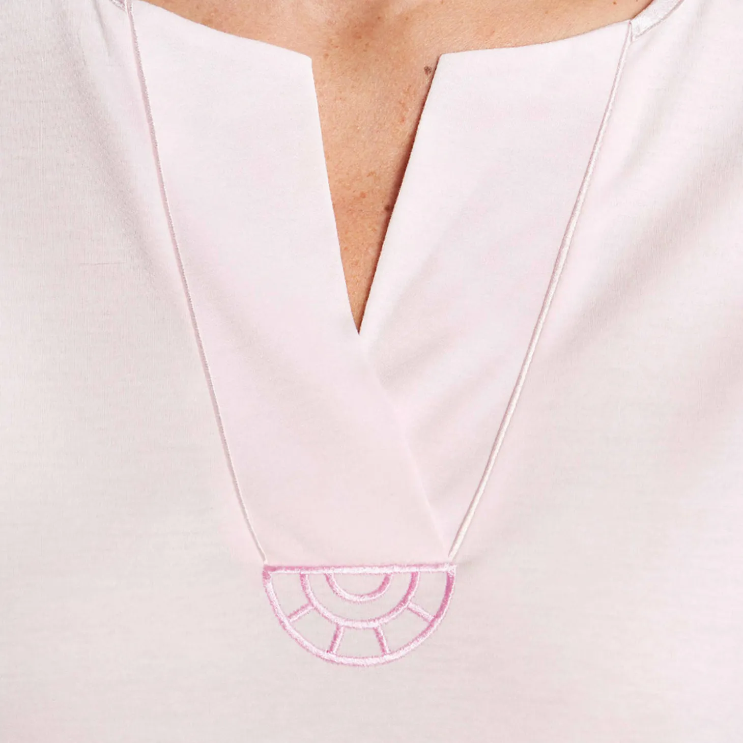 Chemise De Nuit Col V En Coton
