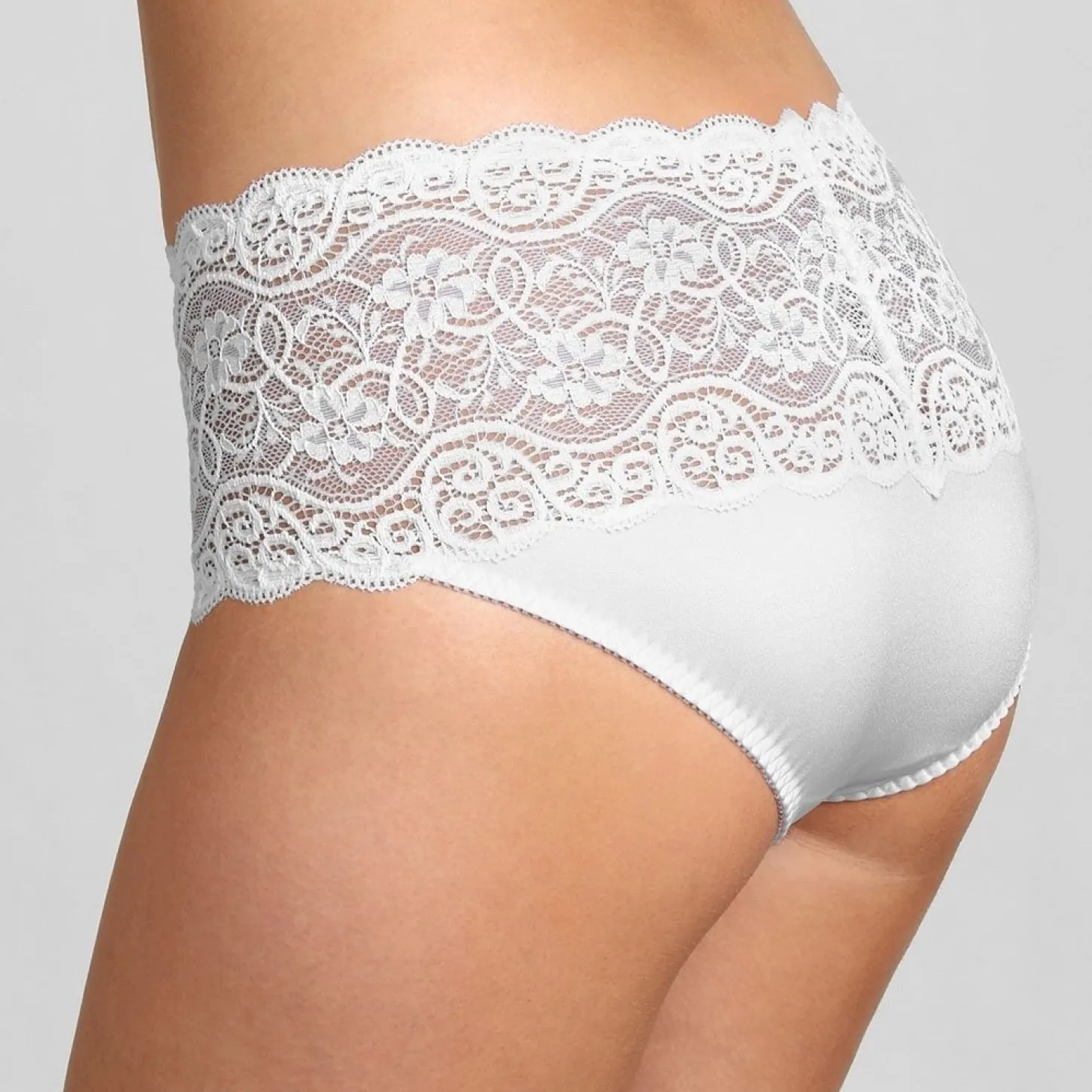 Culotte En Dentelle
