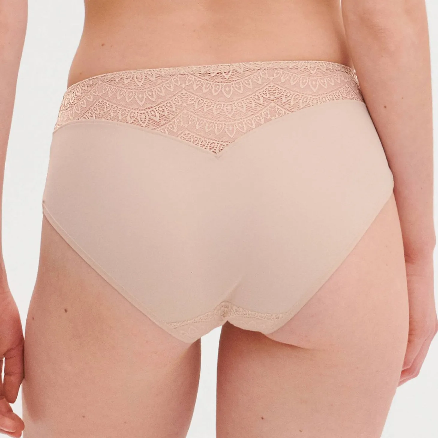 Culotte Haute En Dentelle