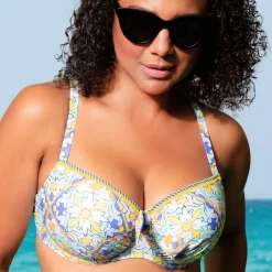 Haut De Maillot De Bain Coques Bonnets Profonds