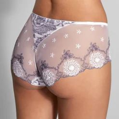 Shorty