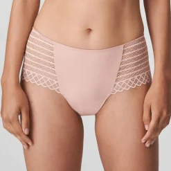 Shorty En Dentelle