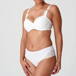 Shorty En Dentelle