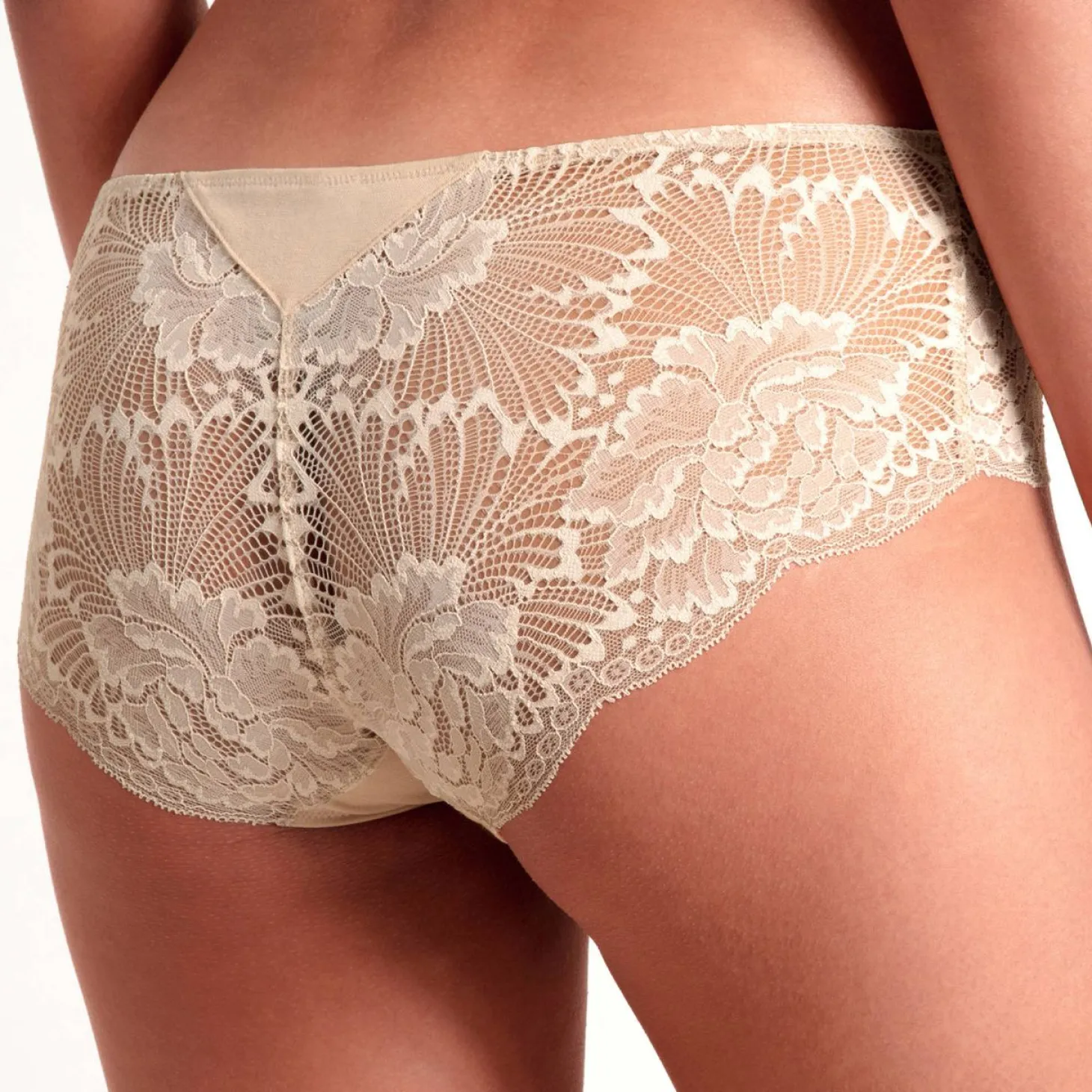 Shorty En Dentelle
