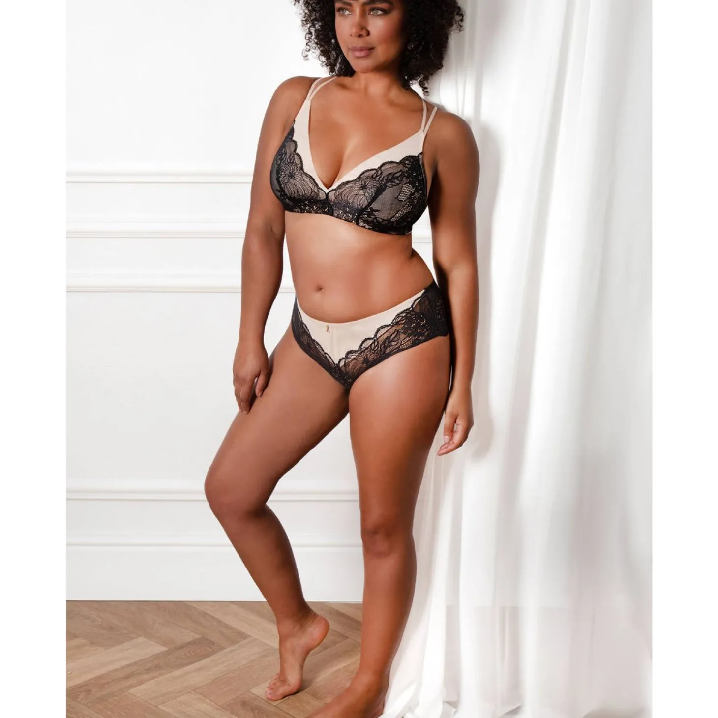 Shorty En Dentelle