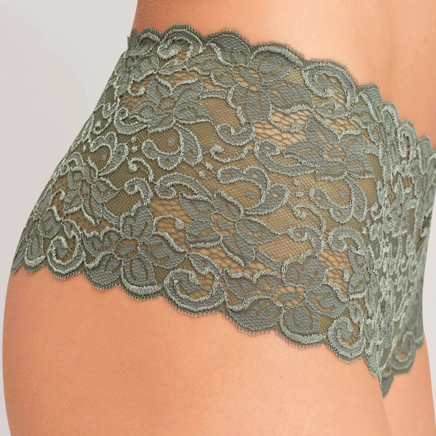 Shorty En Dentelle