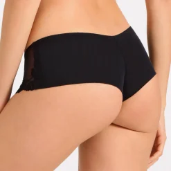 Shorty Saint-Tropez