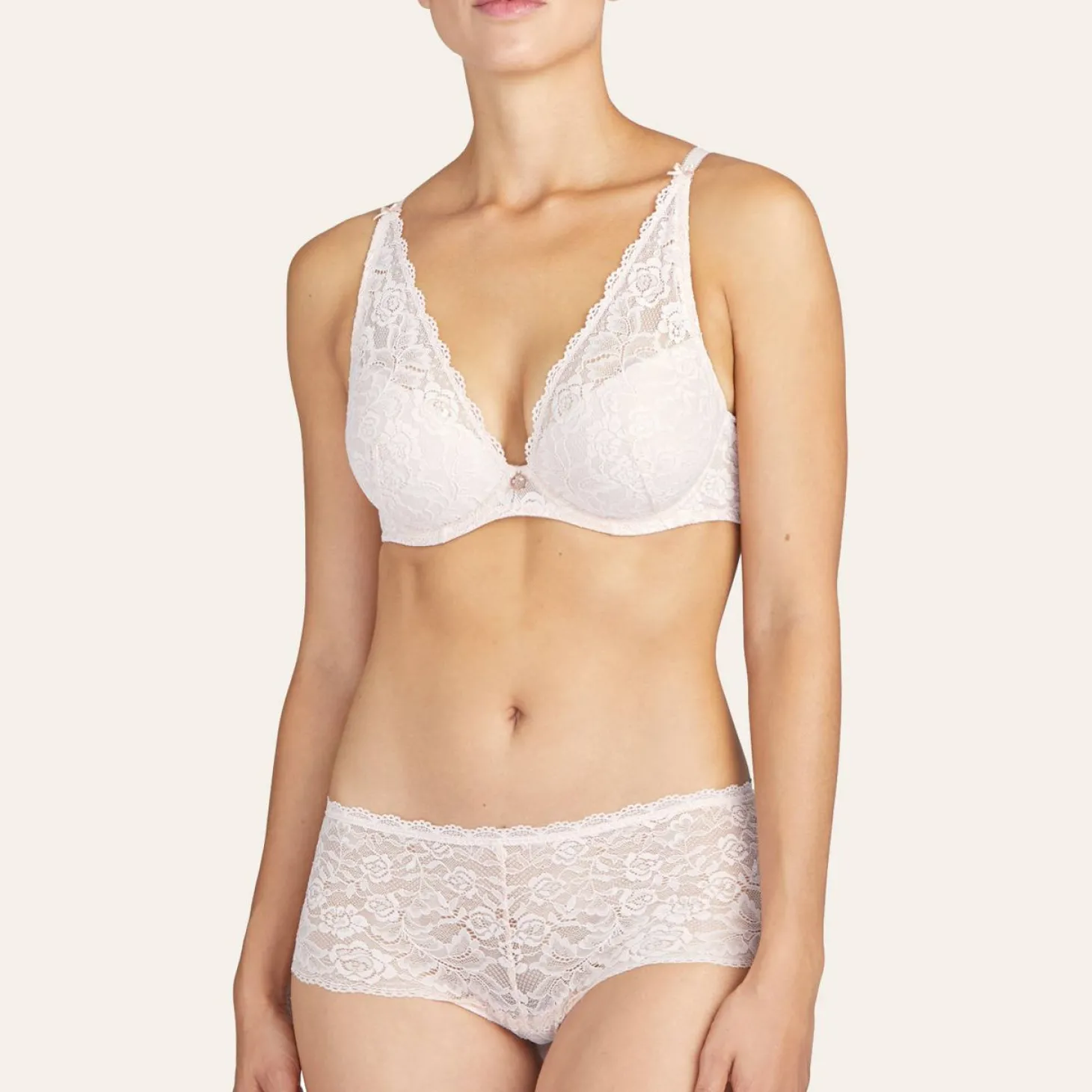 Shorty Saint-Tropez En Dentelle