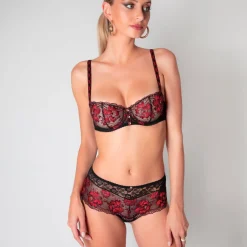 Shorty Saint-Tropez En Dentelle