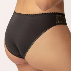 Slip
