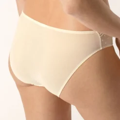 Slip