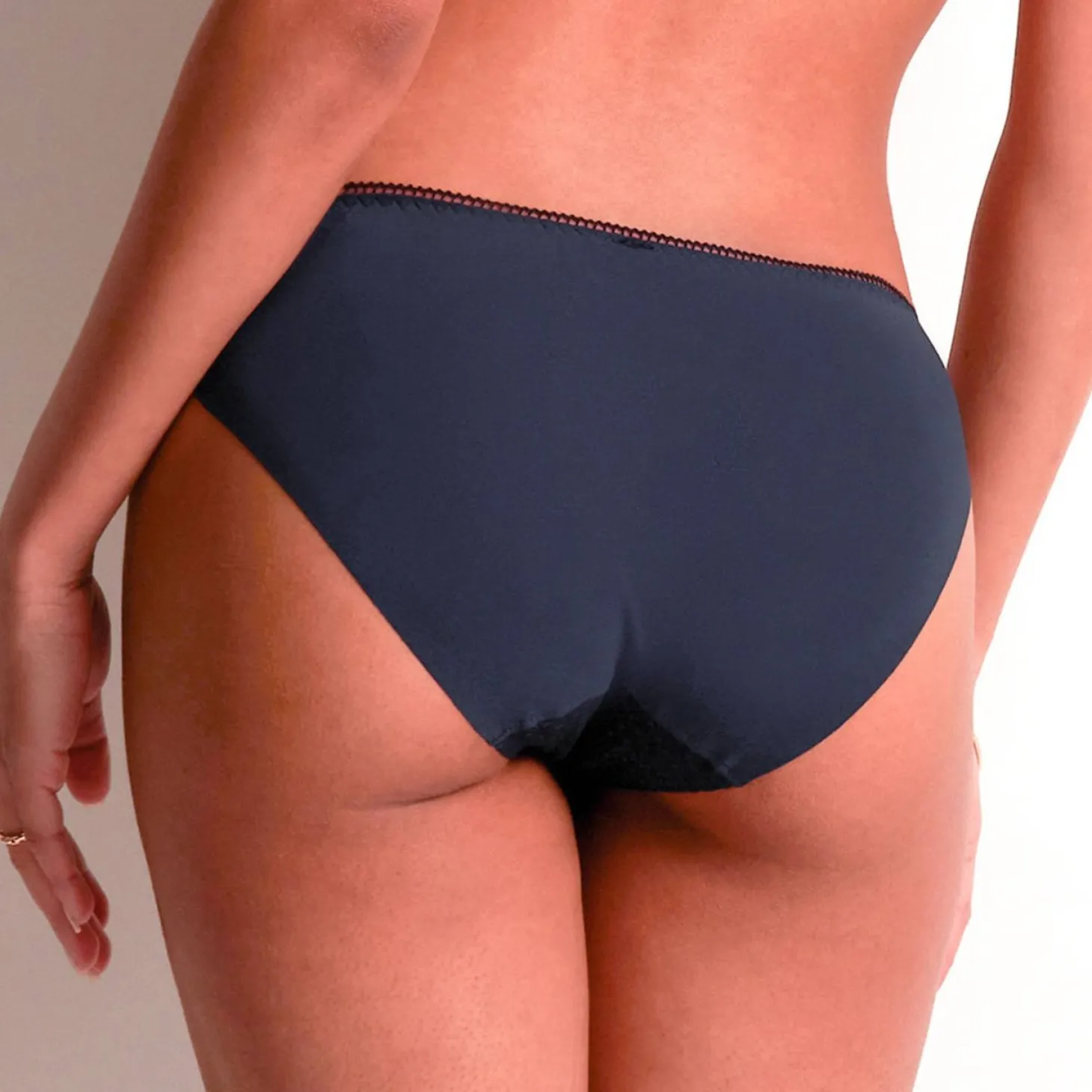 Slip Brésilien En Dentelle