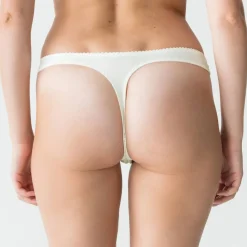 String Echancre