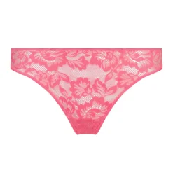 String En Dentelle