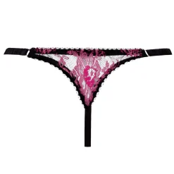 String En Dentelle