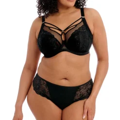 String En Dentelle