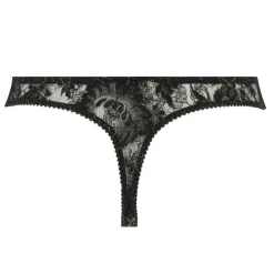 String En Dentelle