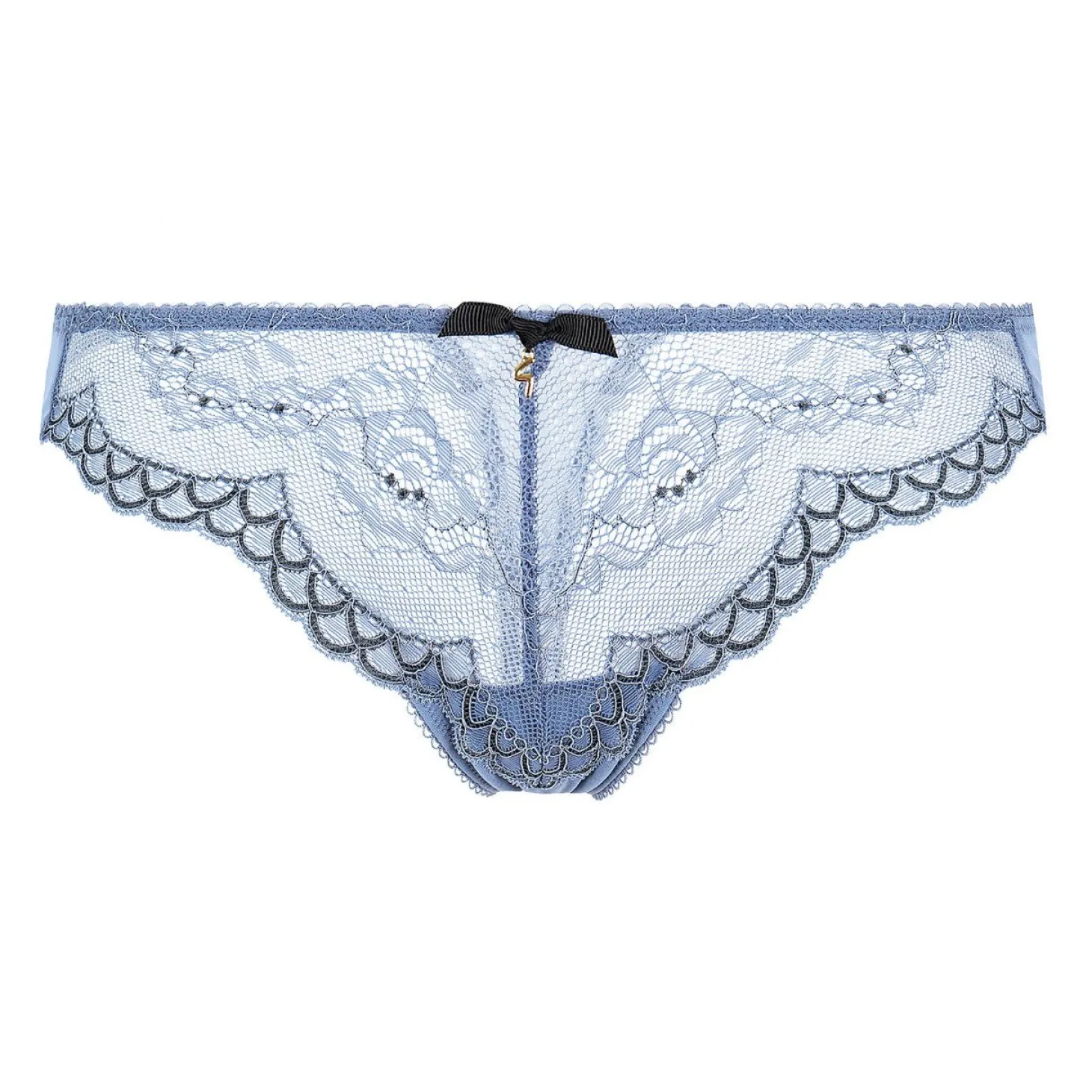 String En Dentelle