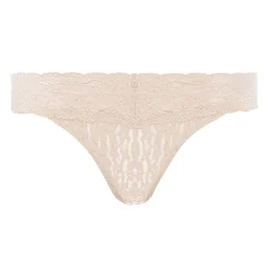 String En Dentelle