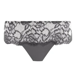 String En Dentelle