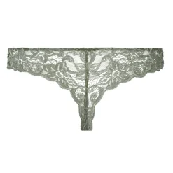 String En Dentelle