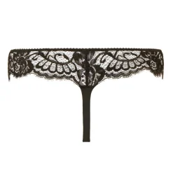 String En Dentelle