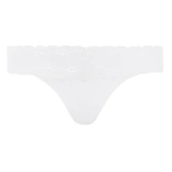 String En Dentelle