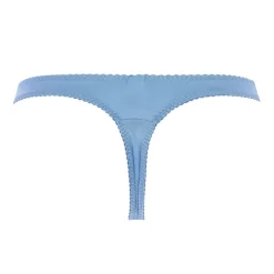 String En Dentelle Et Soie
