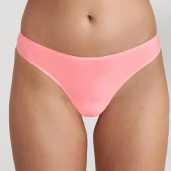 String Invisible