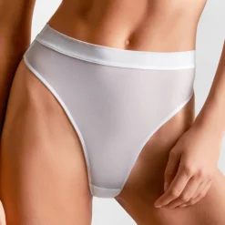 String Taille Haute