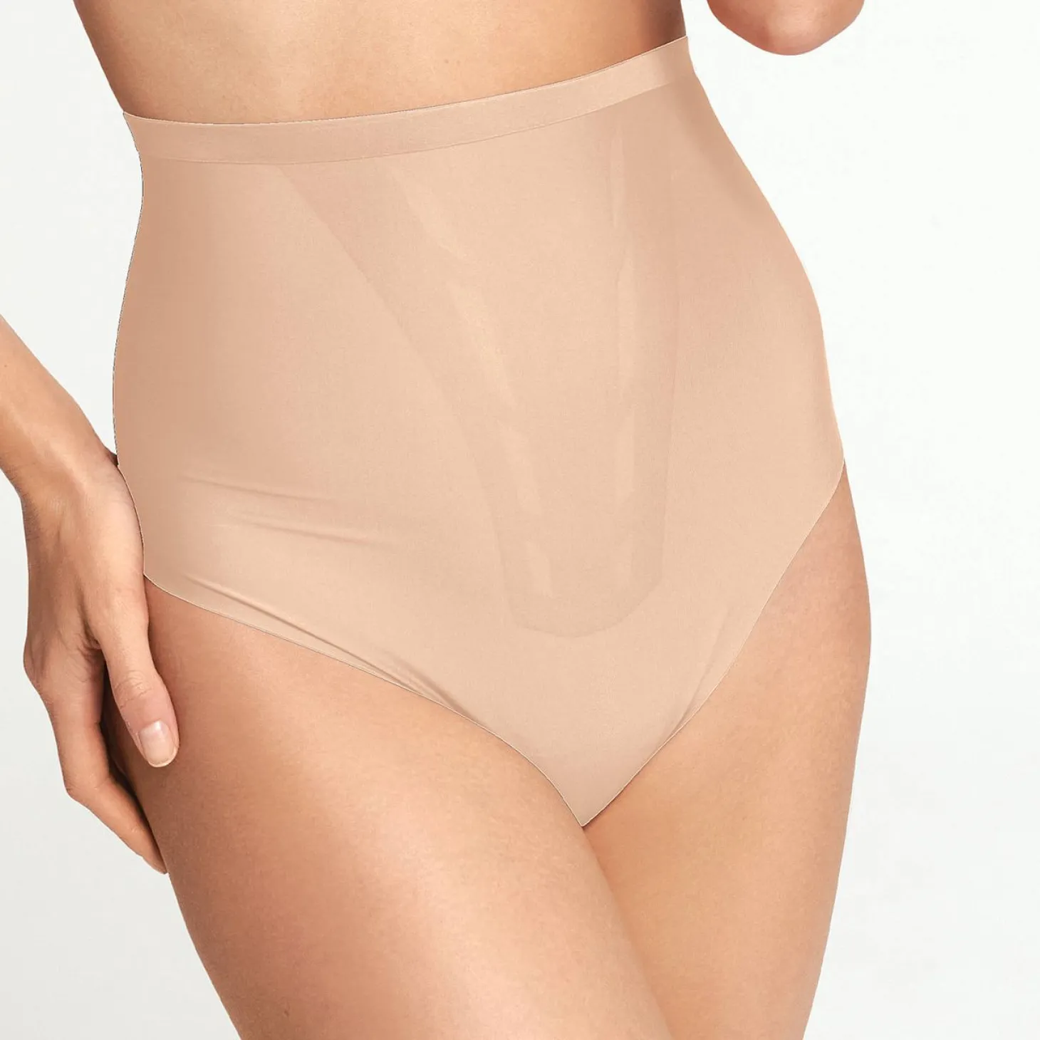 String Taille Haute Sculptant