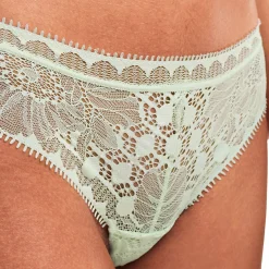Tanga En Dentelle