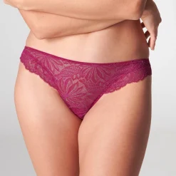 Tanga En Dentelle